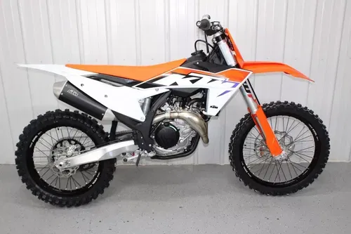 NEW 2023 KTM 405 SXF AIR FILTER BOX BOTTOM A46006001000AB