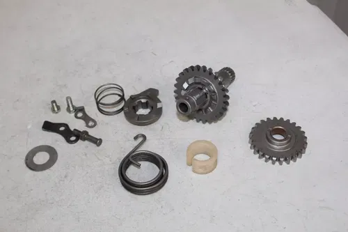 1984 1985 Suzuki RM125 Internal Kickstarter Kick Start gear mechanism RM 125 851