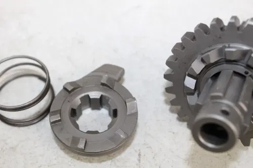 1984 1985 Suzuki RM125 Internal Kickstarter Kick Start gear mechanism RM 125 851