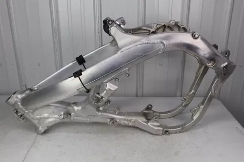 2008 Honda CRF450R OEM Frame 50010-MEN-A10 Chassis CRF450 CRF 450 8/11