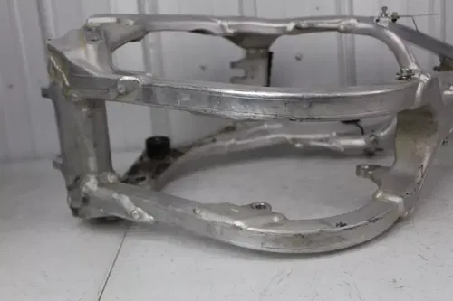 2008 Honda CRF450R OEM Frame 50010-MEN-A10 Chassis CRF450 CRF 450 8/11