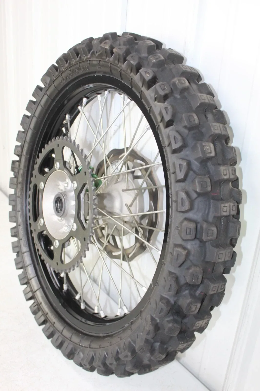 2020 Kawasaki KX450 OEM Black Rear Wheel KX 250 21 - 26 KX 450 2019 - 2026 20/4