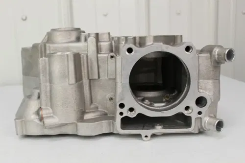2006 KTM 250 SXF Crankcases 77030000044 Engine Cases Right Left Case 06/6