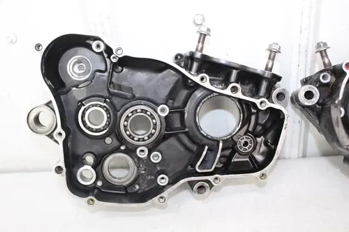1985 Honda CR125 OEM Crankcase set right left engine case cases CR 125 85/Z