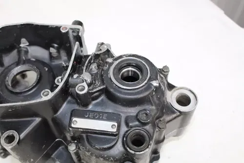1985 Honda CR125 OEM Crankcase set right left engine case cases CR 125 85/Z