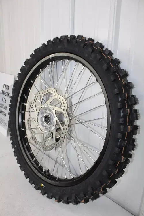 NEW 2018 - 2024 Honda CRF450R OEM Black Front Wheel assembly CRF250R CRF 250 450