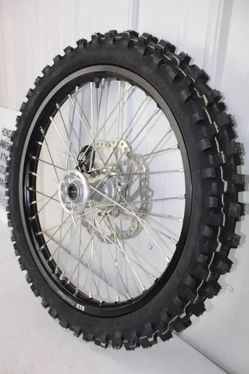 NEW 2018 - 2024 Honda CRF450R OEM Black Front Wheel assembly CRF250R CRF 250 450