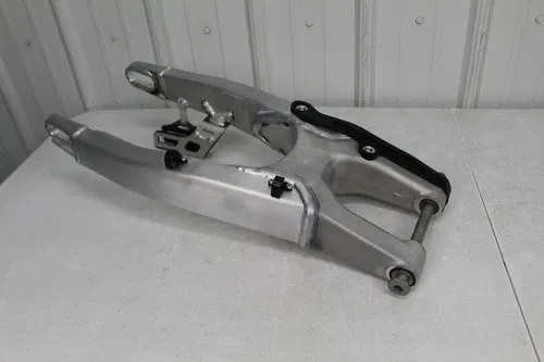 NEW 2020 Kawasaki KX250F OEM Swingarm 33001-0728 Swing Arm KX250 KX 250 20 #1
