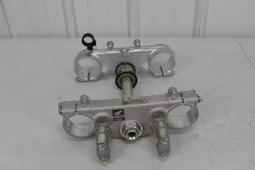NEW 2019 - 2020 Honda CRF450R OEM Triple Clamps Clamp CRF250R 2019 - 2021