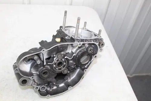 1984 Kawasaki KX125 Engine Motor Crankcase Set 14001-5160 case cases KX 125 84/4