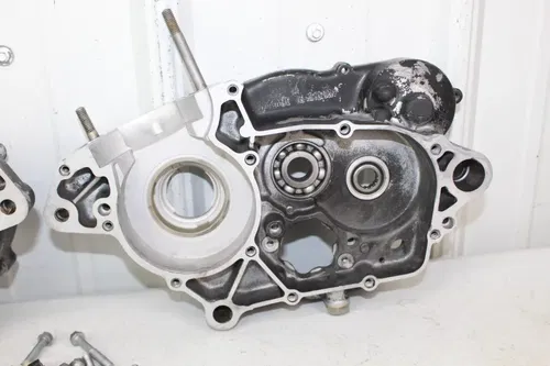 1984 Kawasaki KX125 Engine Motor Crankcase Set 14001-5160 case cases KX 125 84/4