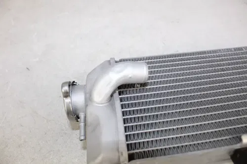 2021 - 2024 Honda CRF450R OEM Right Radiator CRF450RWE CRF450RX