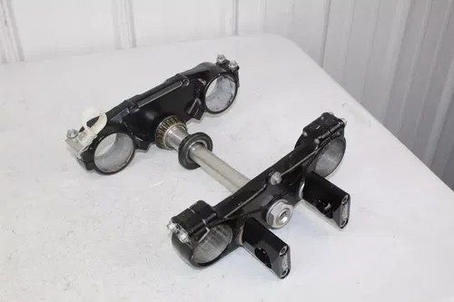 2009 Kawasaki KX450F OEM Triple Clamp 1-1/8 bar clamps KX450 KX 450 9/6
