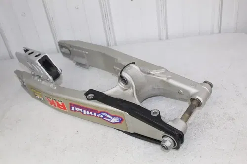 1984 Kawasaki KX125 OEM Swingarm 33001-1209 Swing Arm KX 125 84/4