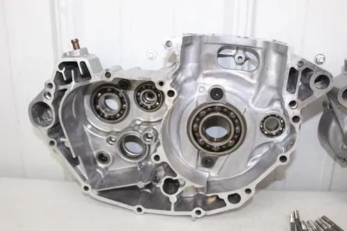 2019 - 2023 Kawasaki KX 450 SR OEM Crankcases Crank Case Set Left Right Cases