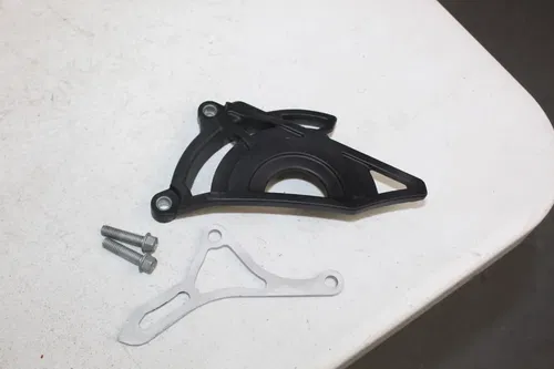 2014 - 2017 Yamaha YZ450F OEM Chain Guard Guide Case Saver YZ450 YZ 450 14/6