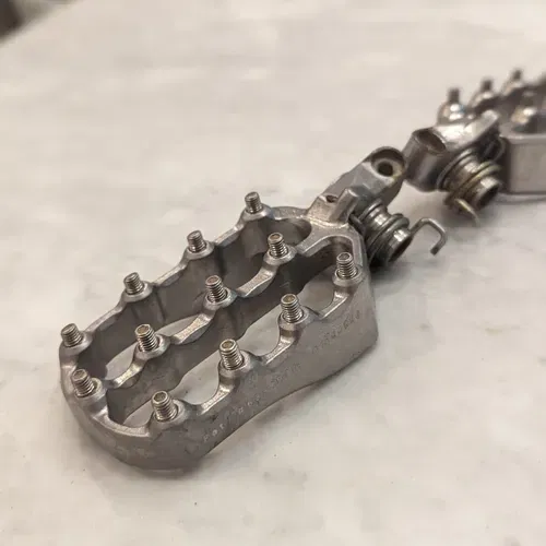 Fastway Foot pegs 