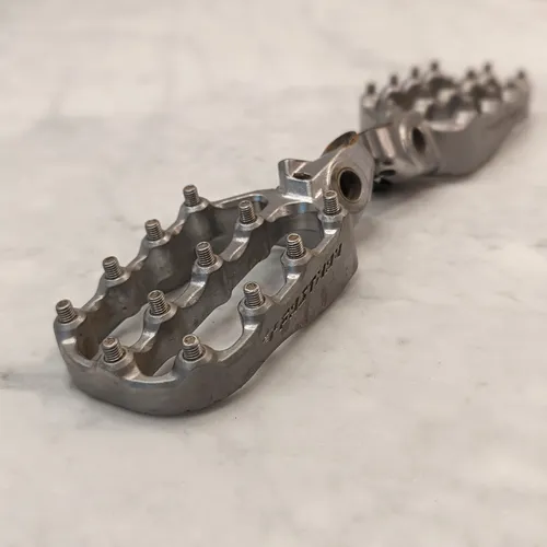 Fastway Foot pegs 
