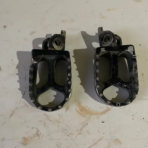 Torc 1 Racing Footpegs(For 2011 KX450F)