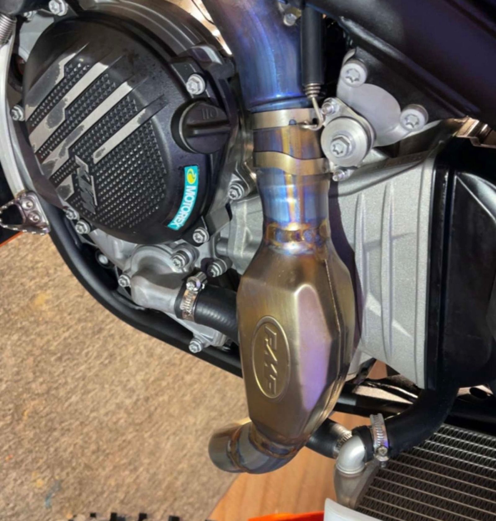 Ktm 350 sxf exhaust clearance