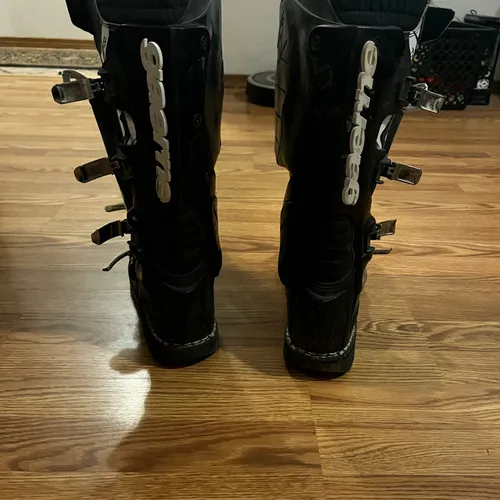 Gaerne Boots - Size 10