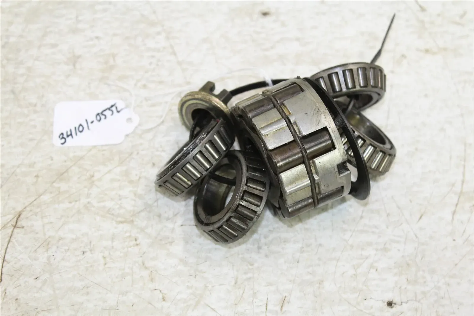 1998 Polaris Xplorer 300 4x4 Front Left Axle Hilliard Clutch Bearings