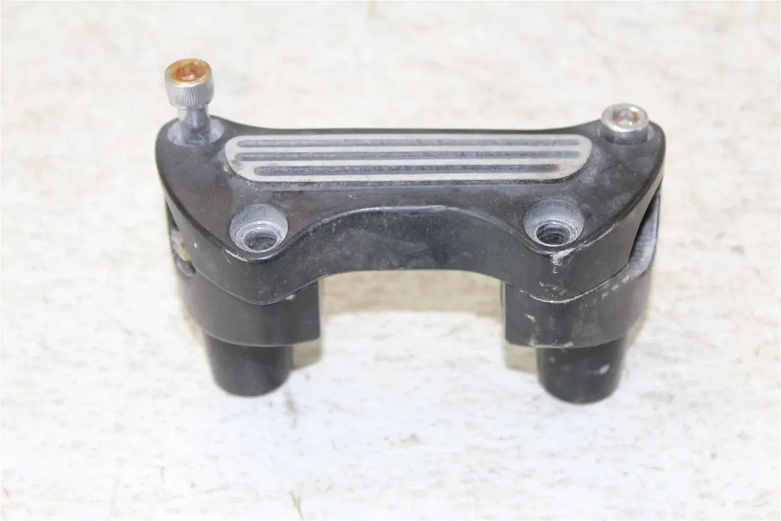 1985 Harley Davidson Sportster 1000 XLH Handlebar Mounts Clamps