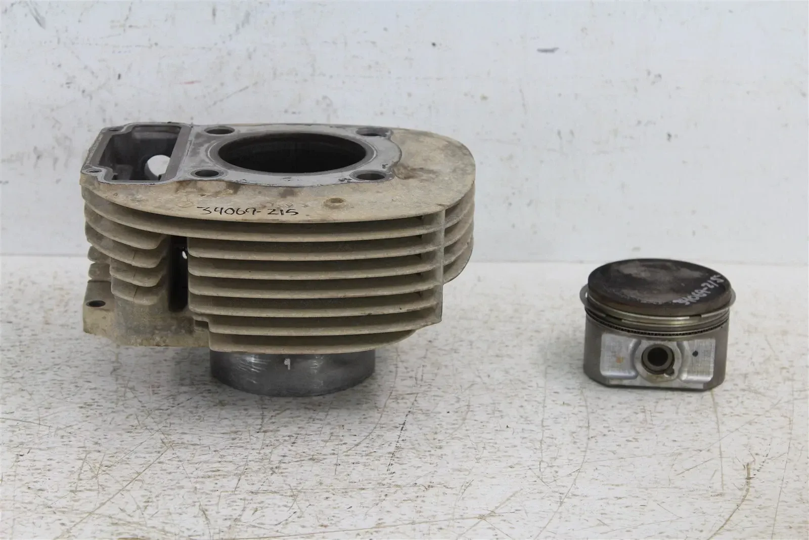 2005 Polaris Trailboss 330 Engine Cylinder Jug Piston