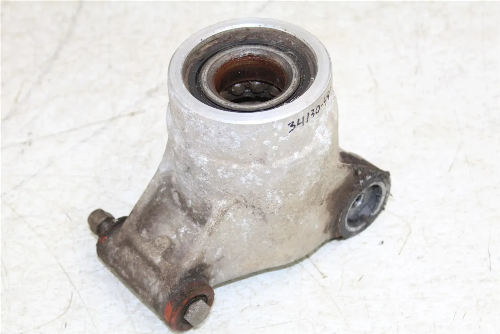 1997 Polaris Sportsman 500 4x4 Knuckle Control Arm Mount Right