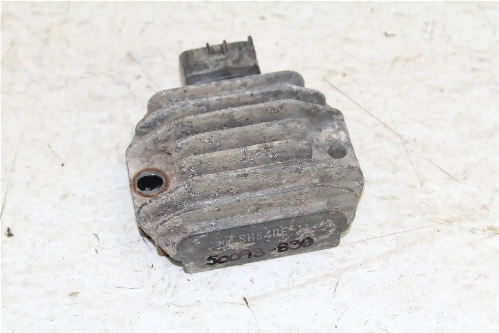 2000 Yamaha Grizzly 600 4x4 Voltage Regulator Rectifier