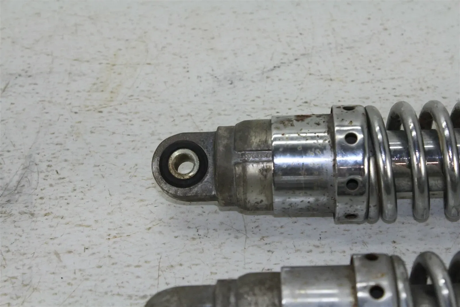 1984 Honda Shadow 500 VT500C Rear Shocks Spring Absorber