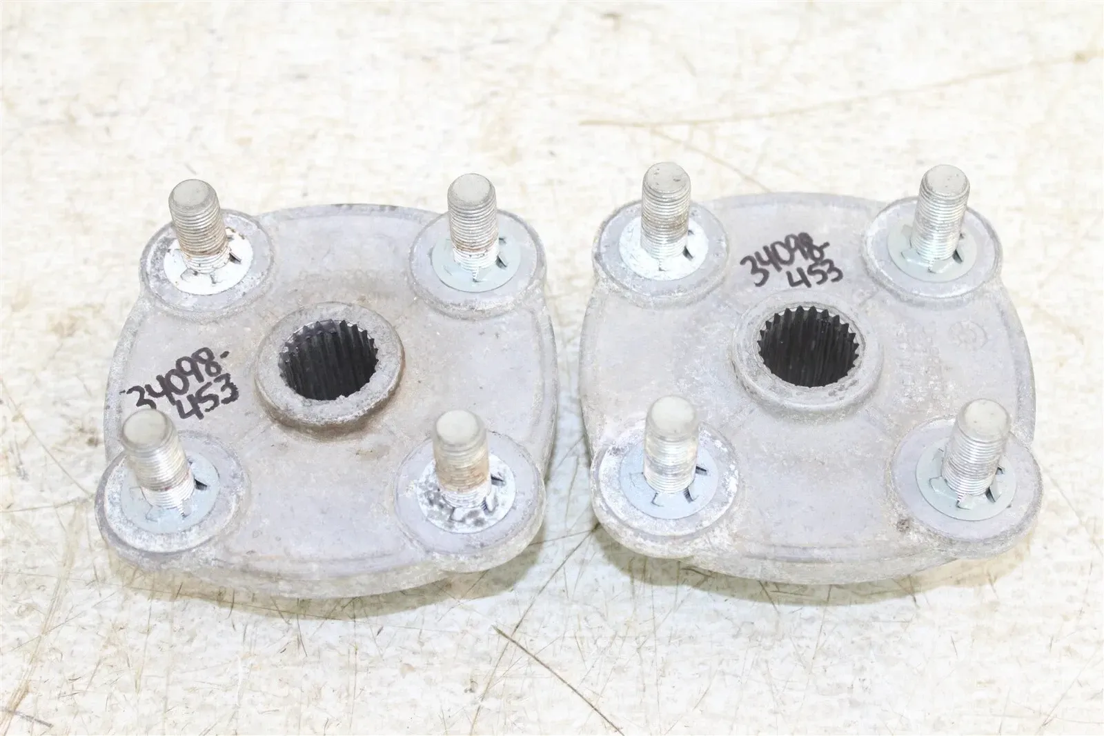 1999 Polaris Trail Boss 250 2x4 Rear Hubs Wheel Mounts