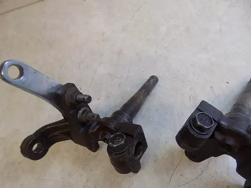 Suzuki LT500 Quadzilla Front Wheel Spindle Set   LT 500 R   1989 #2