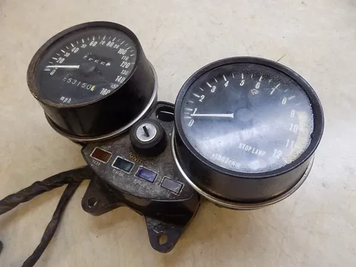 Kawasaki KZ900 Speedometer Gauge Cluster Tach Tachometer    KZ 900 1974