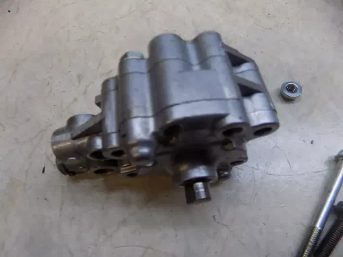 Honda XR650L Oil Pump w/ line / hardware    XR 650L L 2019 #2