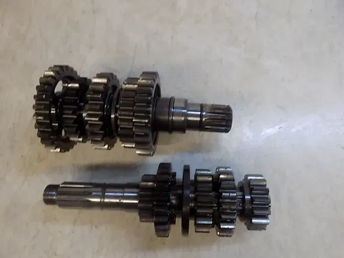 Aprilia SXV550 Engine Transmission w/ Gears / Shafts   SXV 550 2007