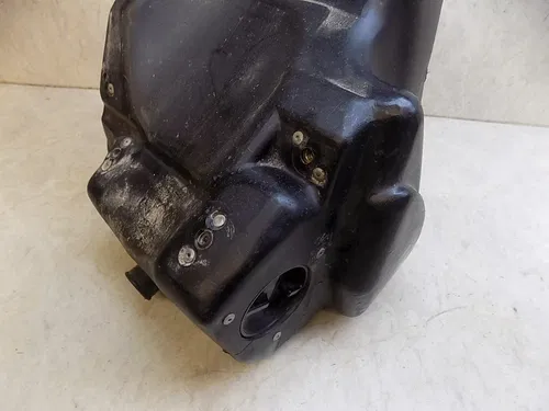 Kawasaki KX500 Airbox w/ Filter   KX 500 2002