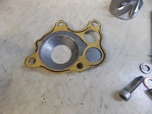 Honda CR500 Waterpump w/ Cover / Shaft  CR 500 2001