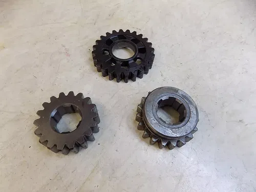 Honda CR500 Transmission Gears (3)    CR 500 1989-2001
