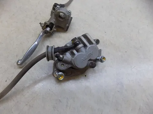 Honda XR400 Front Brake Caliper Line Cylinder  XR 400 2000 low hours!