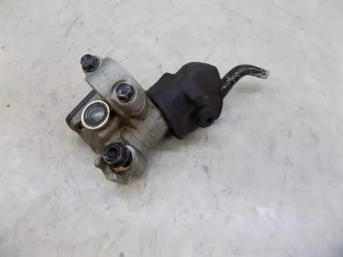Honda CR250 Front Brake Cylinder   CR 250 2002