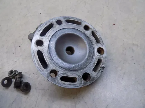 Honda CR250 Engine Head    CR 250 2001