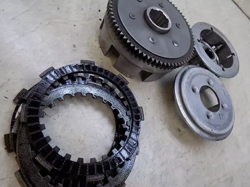 Honda ATC200X Clutch Assembly w/ kit basket / hub   atc 200x x 1985 eng#3