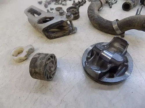 Honda CRF250 Nuts bolts parts pieces gears hose misc parts   CRF 250 2007