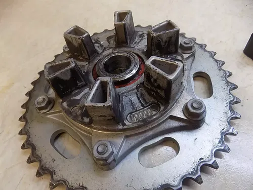 KTM 690 Enduro Rear Wheel Cush Drive Hub   2013