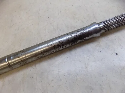 Honda ATC250R Rear Axle    ATC 250R R 1985 p