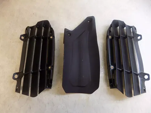 Husqvarna TC125 Radiator Guards w/ Mudflap TC 125 2024 NEW