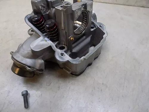KTM 450XCF Engine Head w/ Valves / Timing chain   450 XCF 2022 low hours
