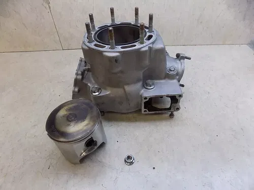 Suzuki LT500 Quadzilla  Cylinder Jug w/ Power valve    LT 500 R   1989 #2