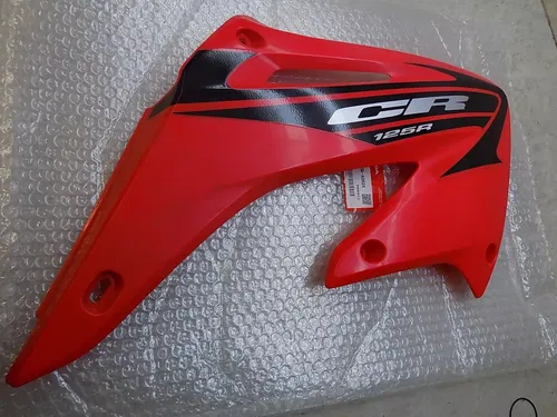 New Honda CR125 Right Radiator Shroud   CR 125 NEW IN WRAPPER